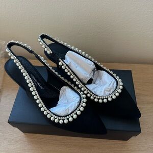 ANTONIO MELANI Black Heels with Pearl Accents